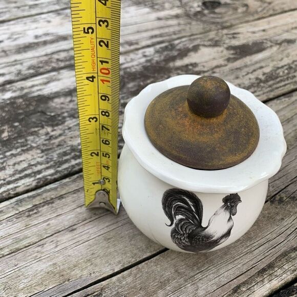 Laura Zinder Rooster Canister w/ Lid - Picture 4 of 4